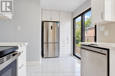 10 - 10 REIDMOUNT AVENUE Toronto (Agincourt South-Malvern West) Ontario photo 18