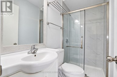 10 - 10 REIDMOUNT AVENUE Toronto (Agincourt South-Malvern West) Ontario photo 21