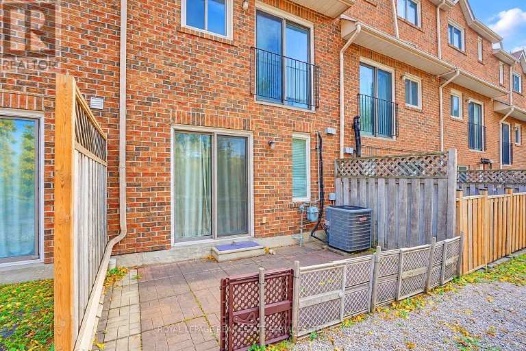 10 - 10 REIDMOUNT AVENUE, Toronto (Agincourt South-Malvern West), Ontario, M1S1B2