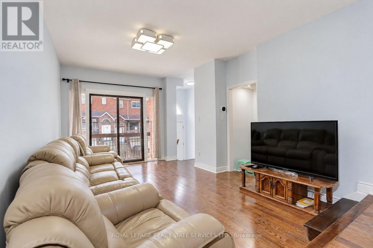 10 - 10 REIDMOUNT AVENUE, Toronto (Agincourt South-Malvern West), Ontario, M1S1B2