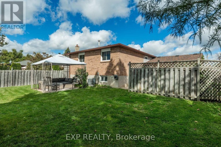 12 CRAIG CRESCENT, Barrie (Sunnidale), Ontario, L4N5X2