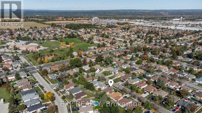 12 CRAIG CRESCENT, Barrie (Sunnidale), Ontario, L4N5X2