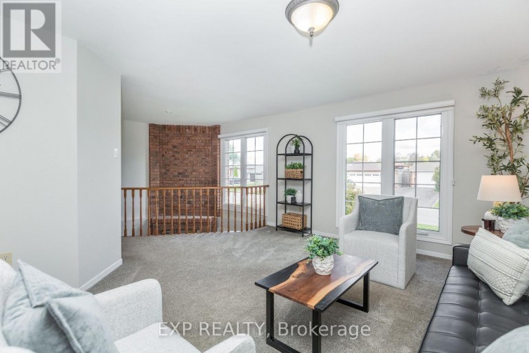 12 CRAIG CRESCENT, Barrie (Sunnidale), Ontario, L4N5X2