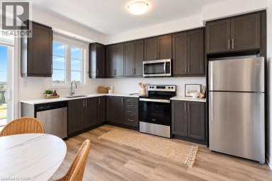 120 COURT Drive Unit# 29 Paris Ontario photo 9