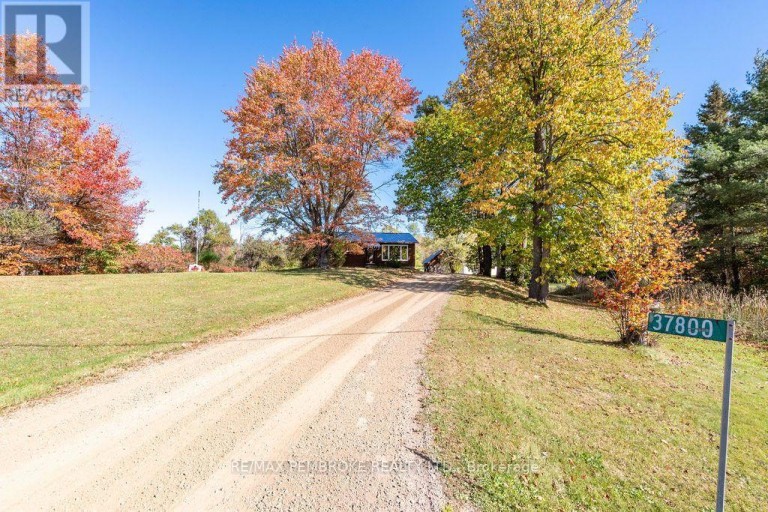37800 41 HIGHWAY, North Algona Wilberforce, Ontario, K8A6W4