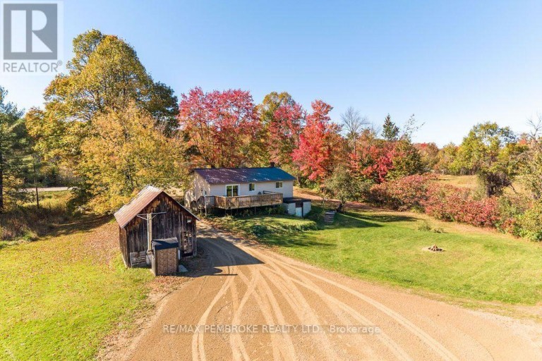37800 41 HIGHWAY, North Algona Wilberforce, Ontario, K8A6W4