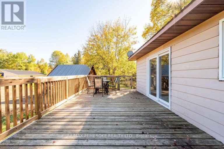 37800 41 HIGHWAY, North Algona Wilberforce, Ontario, K8A6W4