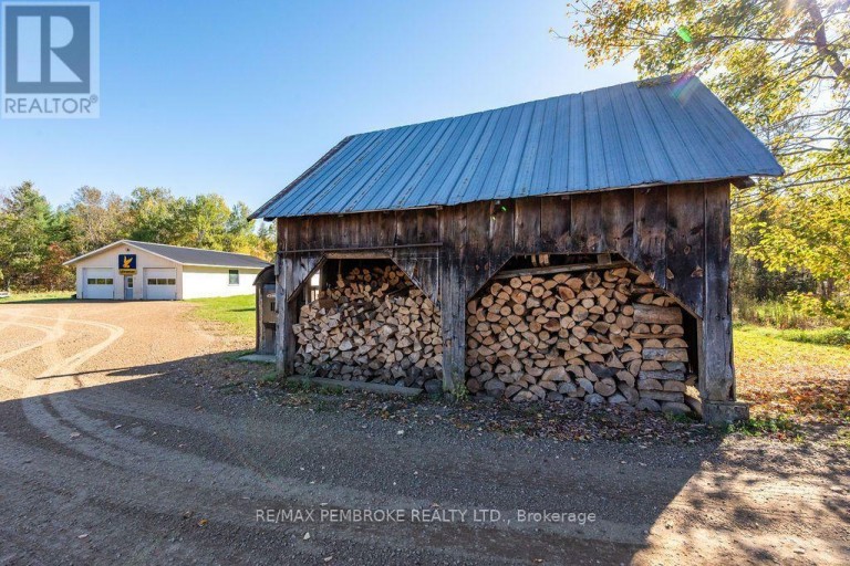37800 41 HIGHWAY, North Algona Wilberforce, Ontario, K8A6W4