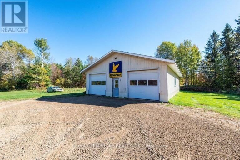 37800 41 HIGHWAY, North Algona Wilberforce, Ontario, K8A6W4