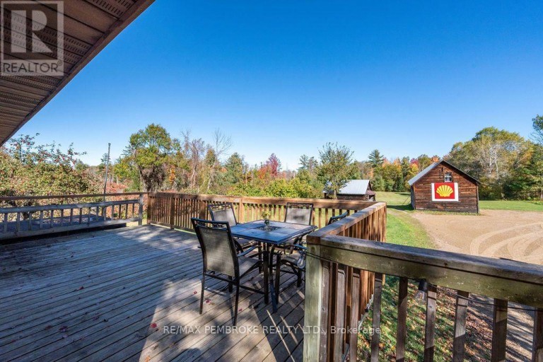 37800 41 HIGHWAY, North Algona Wilberforce, Ontario, K8A6W4