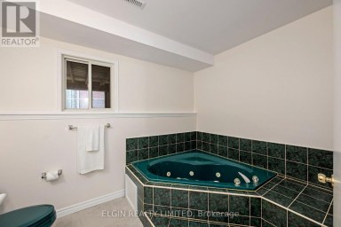 52 OLDEWOOD CRESCENT St. Thomas Ontario photo 26