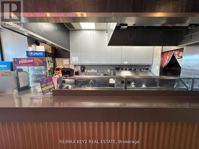3 - 5560 BALDWIN STREET S, Whitby (Brooklin), Ontario, L1M2J7