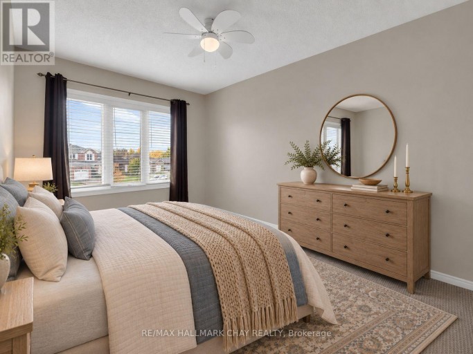 35 GRASETT CRESCENT, Barrie (West Bayfield), Ontario, L4N6Z8