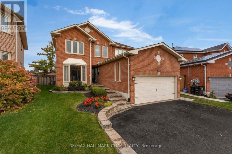 35 GRASETT CRESCENT, Barrie (West Bayfield), Ontario, L4N6Z8