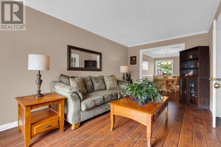 35 GRASETT CRESCENT, Barrie (West Bayfield), Ontario, L4N6Z8