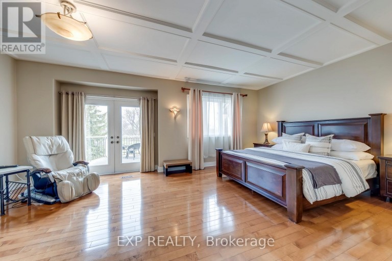 530 GOLFVIEW COURT, Oakville (GA Glen Abbey), Ontario, L6M4W6