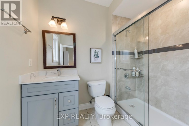 530 GOLFVIEW COURT, Oakville (GA Glen Abbey), Ontario, L6M4W6