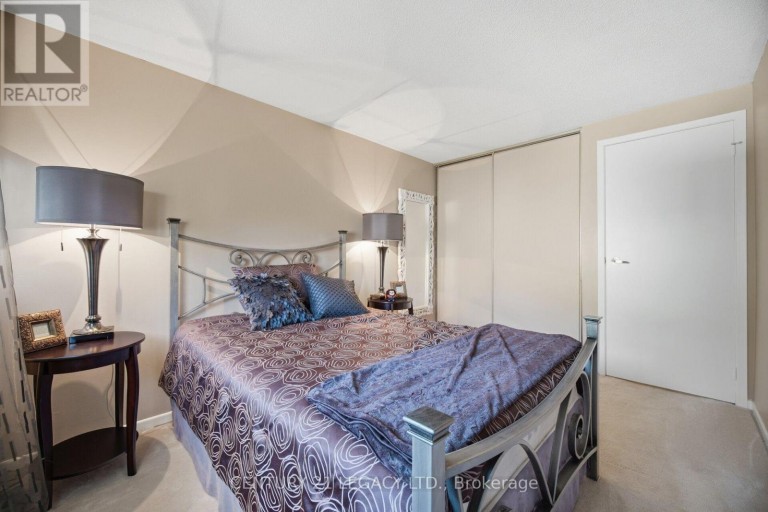 23 - 4171 GLEN ERIN DRIVE, Mississauga (Erin Mills), Ontario, L5L2G3