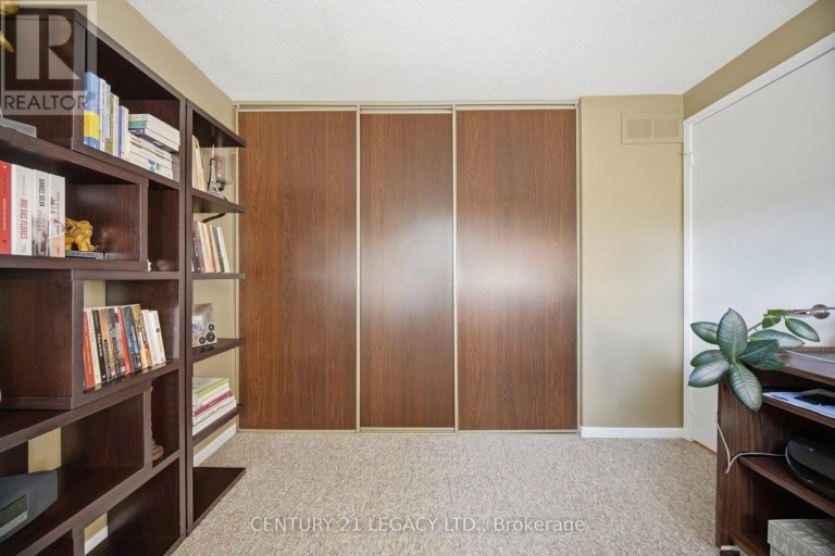 23 - 4171 GLEN ERIN DRIVE, Mississauga (Erin Mills), Ontario, L5L2G3