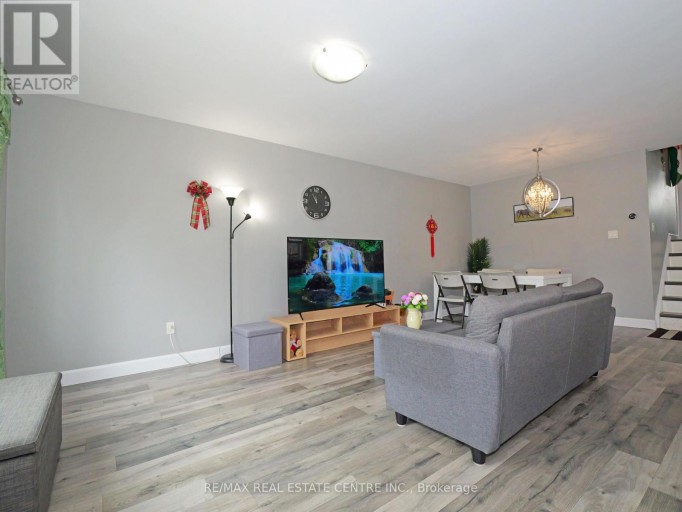 771 MONSARRAT AVENUE, London East (East A), Ontario, N5Y4Y3