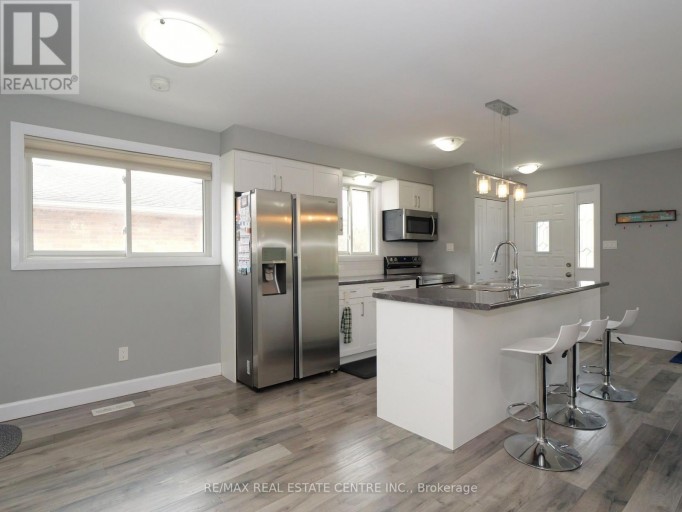 771 MONSARRAT AVENUE, London East (East A), Ontario, N5Y4Y3