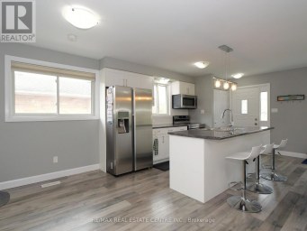 771 MONSARRAT AVENUE London East (East A) Ontario photo 8