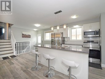 771 MONSARRAT AVENUE London East (East A) Ontario photo 9