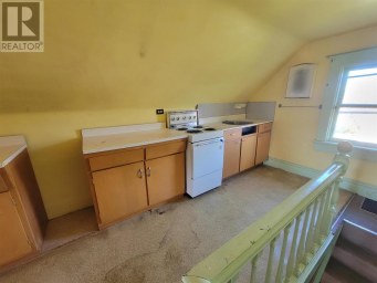56 Cathcart ST Sault Ste. Marie Ontario photo 13
