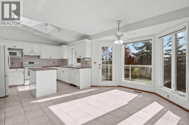 707 Hawkside Mews NW Calgary Alberta photo 9