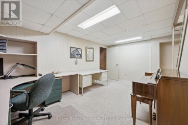 26 MAPLEWOOD DRIVE Guelph (Dovercliffe Park/Old University) Ontario photo 41