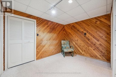 26 MAPLEWOOD DRIVE Guelph (Dovercliffe Park/Old University) Ontario photo 44