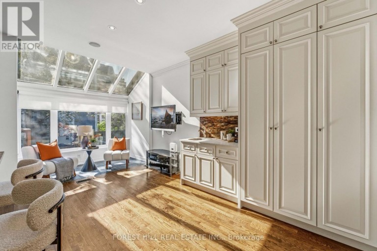 45 HEATH STREET W, Toronto (Yonge-St. Clair), Ontario, M4V1T2