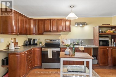 325 BALL STREET Cobourg Ontario photo 14