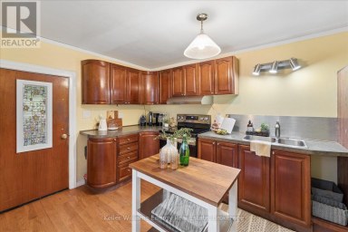 325 BALL STREET Cobourg Ontario photo 16