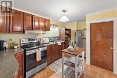 325 BALL STREET Cobourg Ontario photo 17