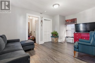 99 DURHAM STREET W Kawartha Lakes (Lindsay) Ontario photo 18