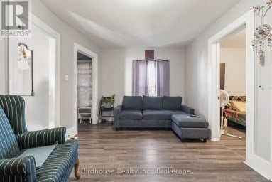 99 DURHAM STREET W Kawartha Lakes (Lindsay) Ontario photo 19