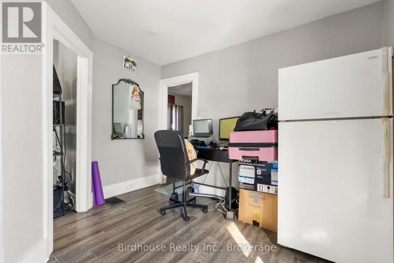 99 DURHAM STREET W, Kawartha Lakes (Lindsay), Ontario, K9V2P8