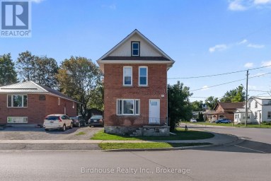 99 DURHAM STREET W Kawartha Lakes (Lindsay) Ontario photo 3
