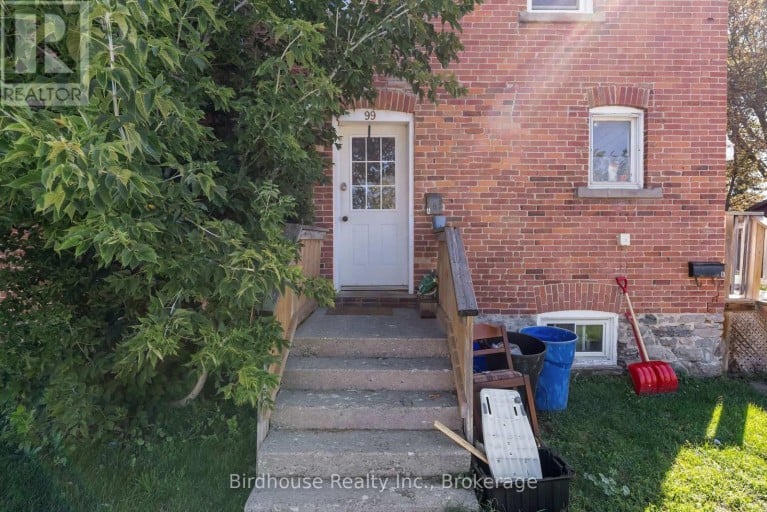 99 DURHAM STREET W, Kawartha Lakes (Lindsay), Ontario, K9V2P8