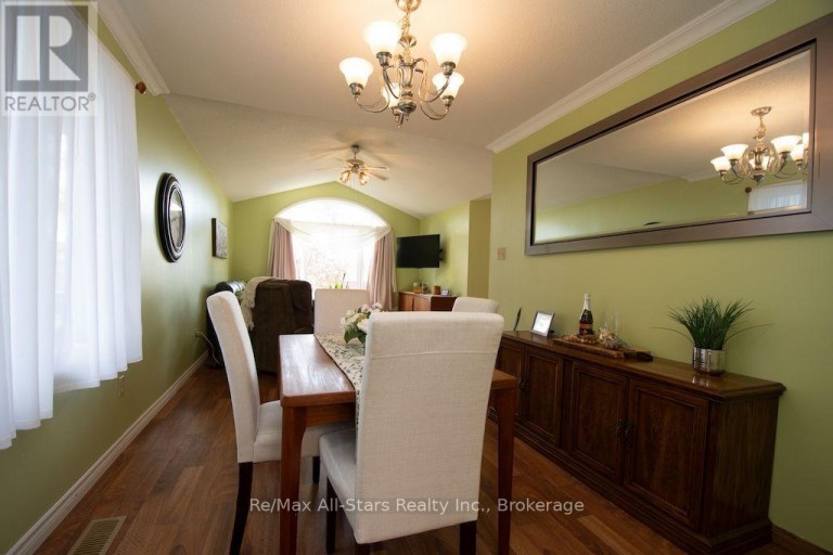 41 CEDARTREE LANE, Kawartha Lakes (Bobcaygeon), Ontario, K0M1A0