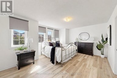 10 DOOLEY CRESCENT Ajax (Northwest Ajax) Ontario photo 17