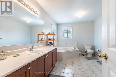 151 FAIRHILL AVENUE Brampton (Fletcher's Meadow) Ontario photo 30