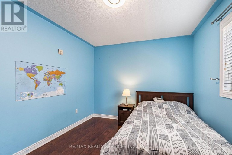 151 FAIRHILL AVENUE, Brampton (Fletcher's Meadow), Ontario, L7A2J4