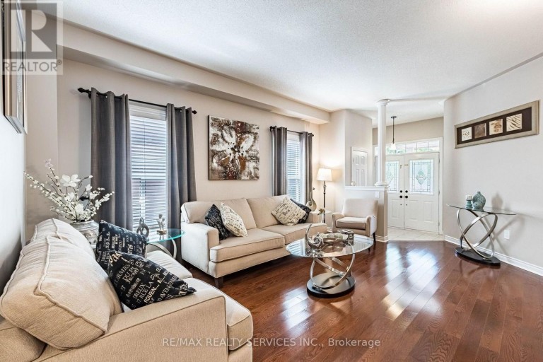151 FAIRHILL AVENUE, Brampton (Fletcher's Meadow), Ontario, L7A2J4