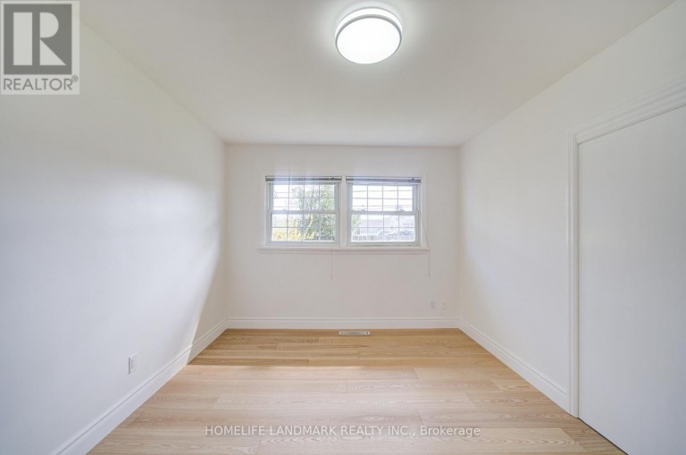 95 JACOBSON AVENUE, St. Catharines (Glendale/Glenridge), Ontario, L2T3A4