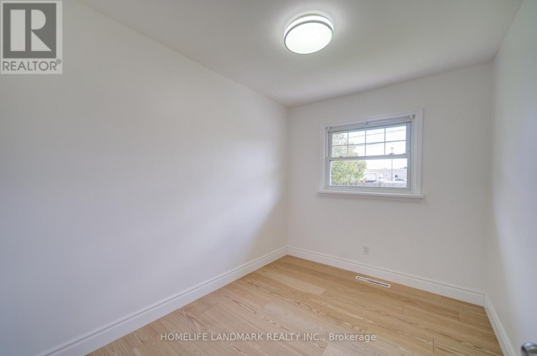 95 JACOBSON AVENUE, St. Catharines (Glendale/Glenridge), Ontario, L2T3A4