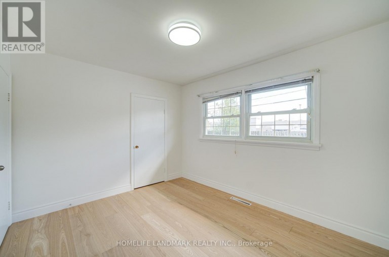 95 JACOBSON AVENUE, St. Catharines (Glendale/Glenridge), Ontario, L2T3A4