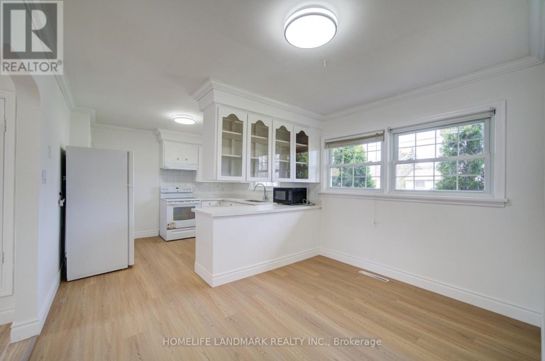 95 JACOBSON AVENUE, St. Catharines (Glendale/Glenridge), Ontario, L2T3A4