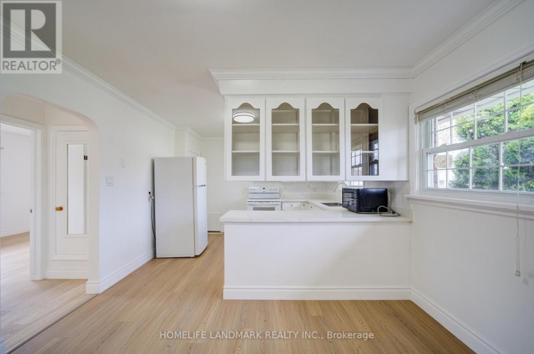 95 JACOBSON AVENUE, St. Catharines (Glendale/Glenridge), Ontario, L2T3A4